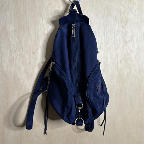 Rebecca Minkoff Julian backpack Mini. - Picture 2 of 7